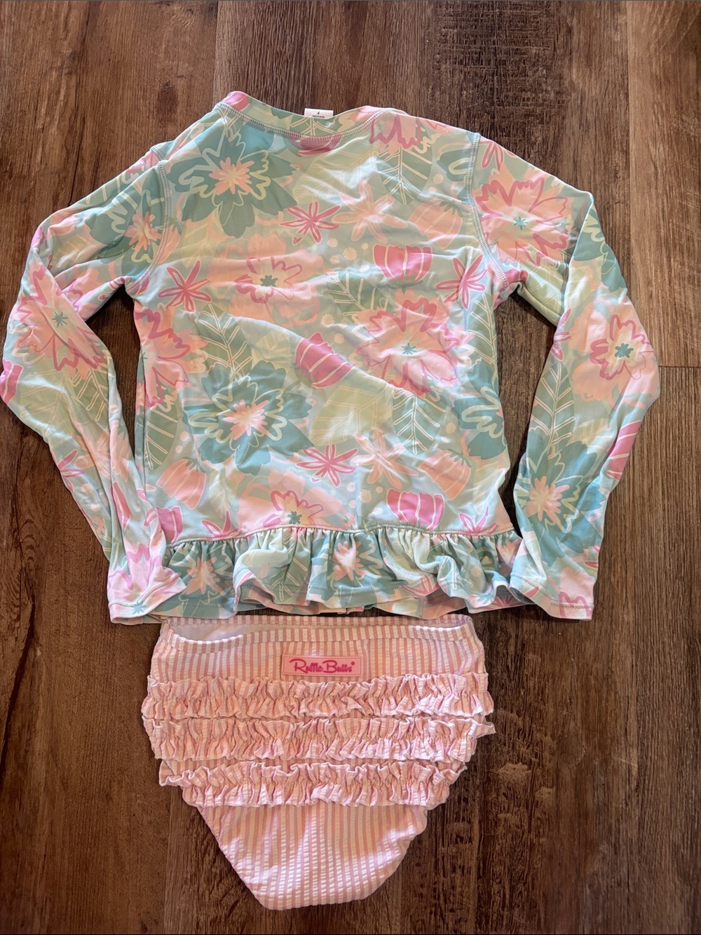 Ruffle Butts Rash Guard Swim Set-pink - Picture 4 of 5